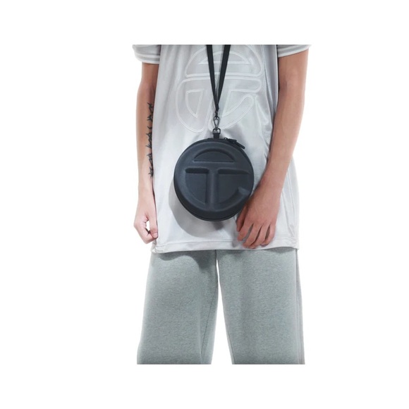 Telfar bag - Picture 2 of 9